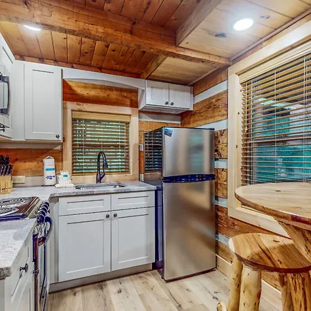 Up The Creek Villa Gatlinburg Exterior photo